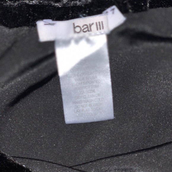 BAR III Black velvet off-the-shoulder top - Picture 3 of 3